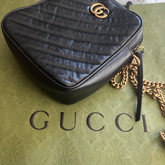 Gucci!! Watch video - Picture 4 of 8